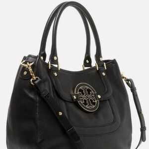 Tory Burch Black Leather Shoulder Bag with Gold Details